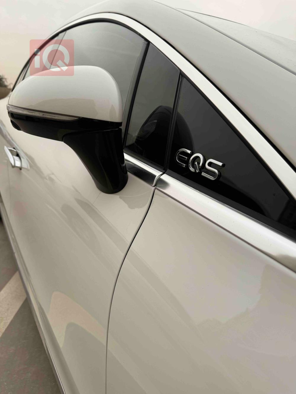 Mercedes-Benz EQS